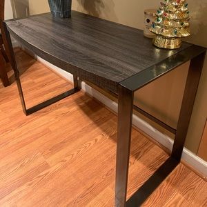 Beautiful Desk - computer desk/writing